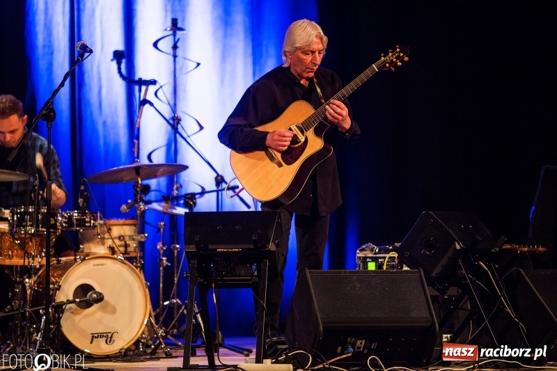 Zdjęcie w galerii na portalu naszraciborz.pl: Koncert Krzysztofa Pumy Piaseckiego oraz Józefa Skrzeka w DK Strzecha wiadomości z regionu