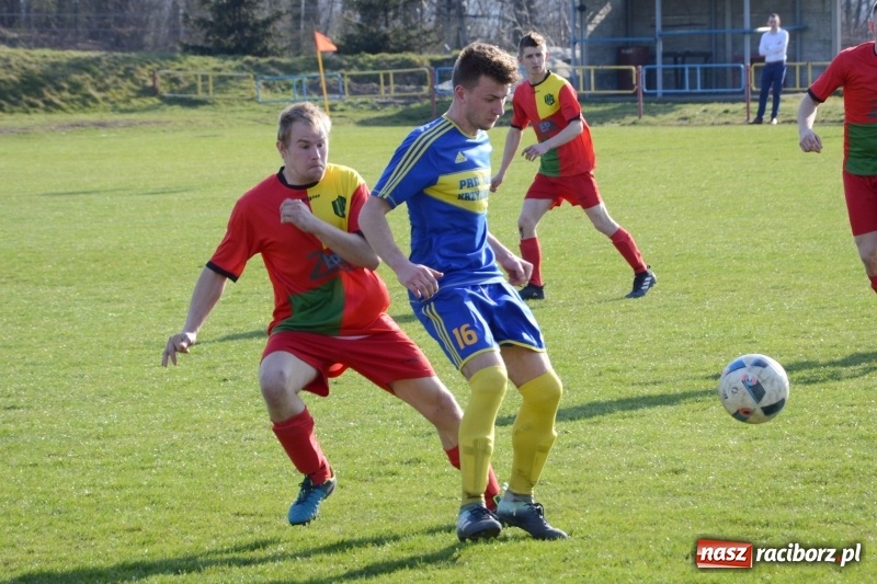 Zdjęcie w galerii na portalu naszraciborz.pl: Koziołki bezbramkowo zremisowały w Rogowie wiadomości z regionu