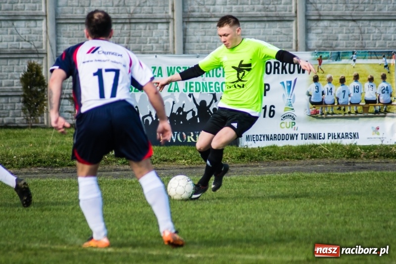 Zdjęcie w galerii na portalu naszraciborz.pl: Spektakl jednego aktora w Tworkowie wiadomości z regionu