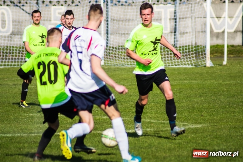 Zdjęcie w galerii na portalu naszraciborz.pl: Spektakl jednego aktora w Tworkowie wiadomości z regionu