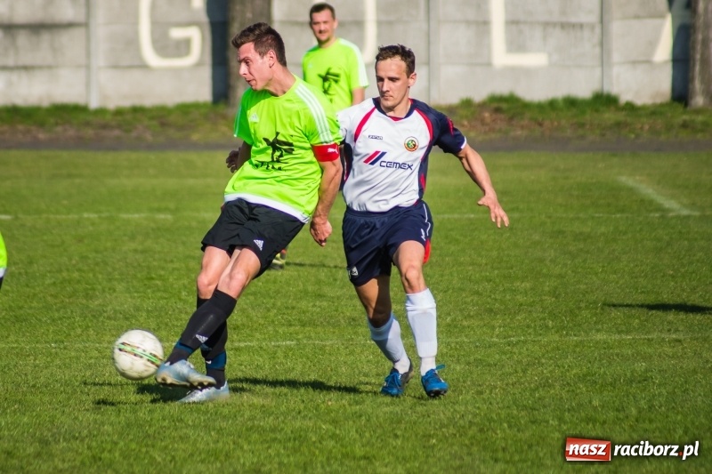 Zdjęcie w galerii na portalu naszraciborz.pl: Spektakl jednego aktora w Tworkowie wiadomości z regionu