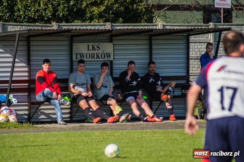 Zdjęcie w galerii na portalu naszraciborz.pl: Spektakl jednego aktora w Tworkowie wiadomości z regionu