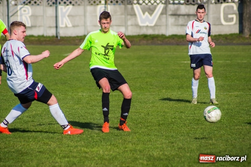 Zdjęcie w galerii na portalu naszraciborz.pl: Spektakl jednego aktora w Tworkowie wiadomości z regionu