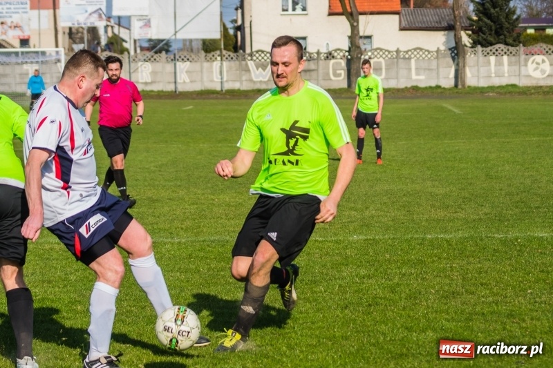 Zdjęcie w galerii na portalu naszraciborz.pl: Spektakl jednego aktora w Tworkowie wiadomości z regionu