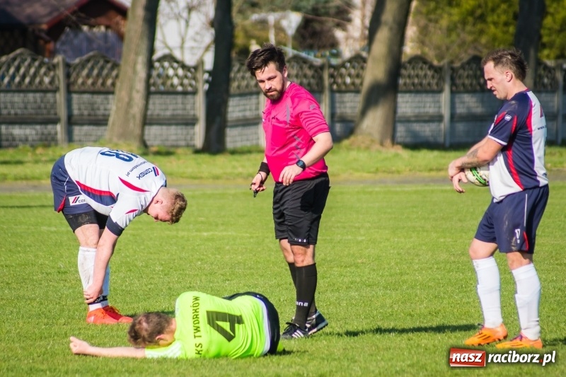 Zdjęcie w galerii na portalu naszraciborz.pl: Spektakl jednego aktora w Tworkowie wiadomości z regionu