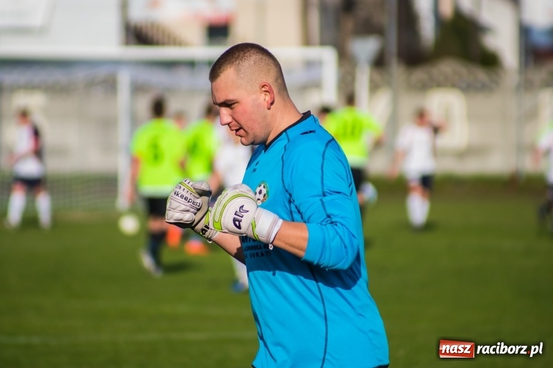 Zdjęcie w galerii na portalu naszraciborz.pl: Spektakl jednego aktora w Tworkowie wiadomości z regionu