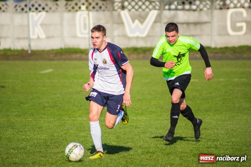 Zdjęcie w galerii na portalu naszraciborz.pl: Spektakl jednego aktora w Tworkowie wiadomości z regionu