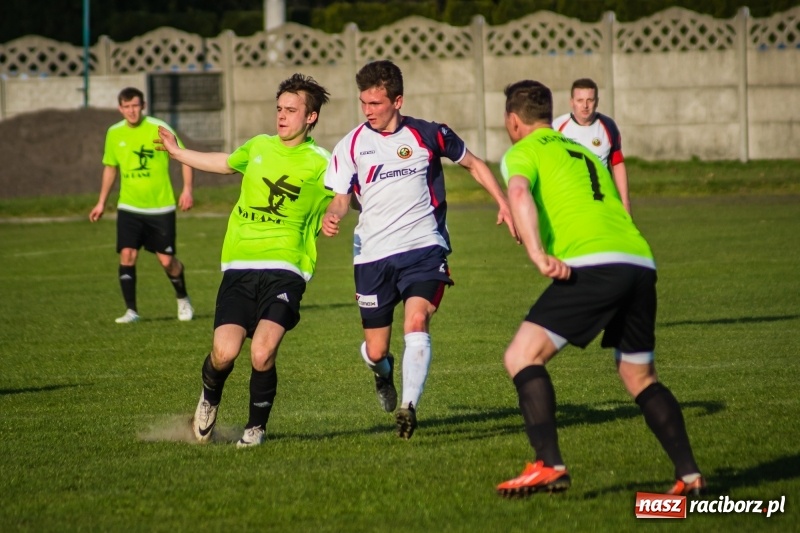 Zdjęcie w galerii na portalu naszraciborz.pl: Spektakl jednego aktora w Tworkowie wiadomości z regionu