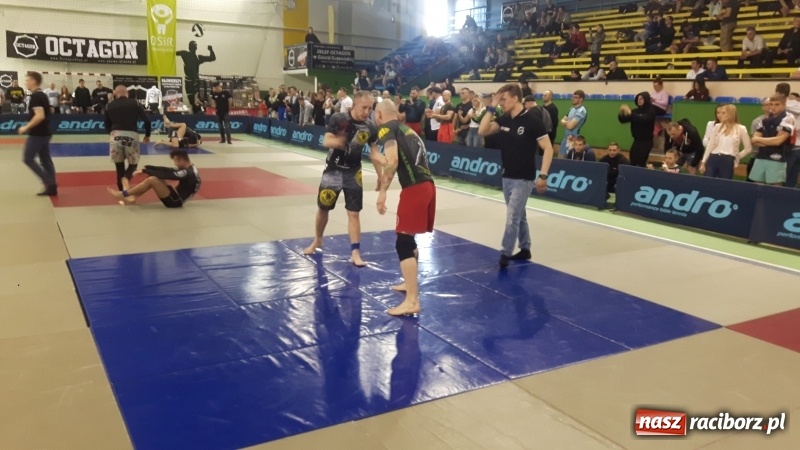 Zdjęcie w galerii na portalu naszraciborz.pl: Brązowy medal Wiesława Kręcisza w Zawierciu wiadomości z regionu