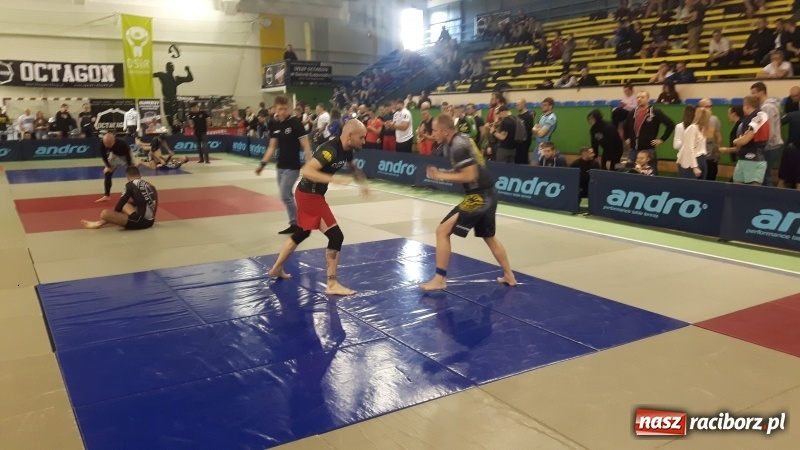 Zdjęcie w galerii na portalu naszraciborz.pl: Brązowy medal Wiesława Kręcisza w Zawierciu wiadomości z regionu