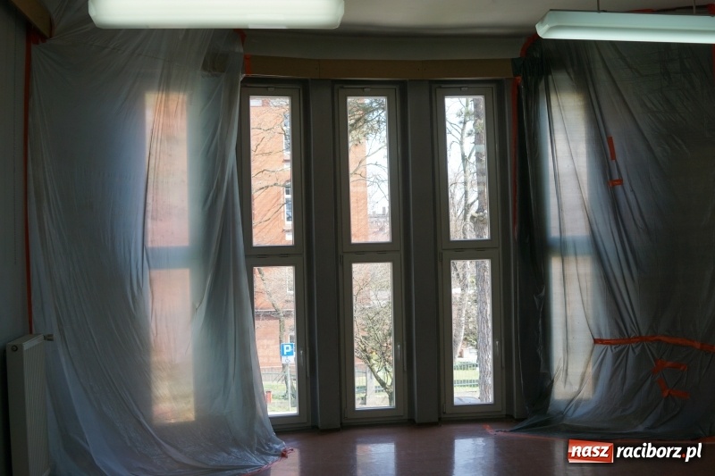 Zdjęcie w galerii na portalu naszraciborz.pl: 1,5 mln złotych dofinansowania na remont raciborskiej książnicy wiadomości z regionu