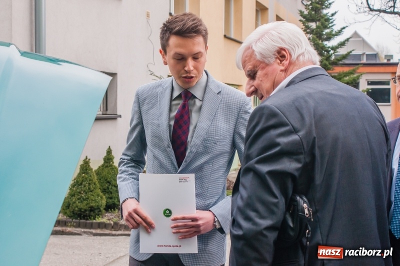 Zdjęcie w galerii na portalu naszraciborz.pl: Miernik zużycia LPG i pojazd terenowy, czyli prezentacja prac uczniów Mechanika wiadomości z regionu