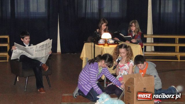 Zdjęcie w galerii na portalu naszraciborz.pl: Opowiedz mi dziadku tę historię wiadomości z regionu