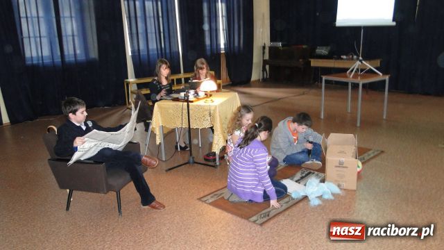 Zdjęcie w galerii na portalu naszraciborz.pl: Opowiedz mi dziadku tę historię wiadomości z regionu