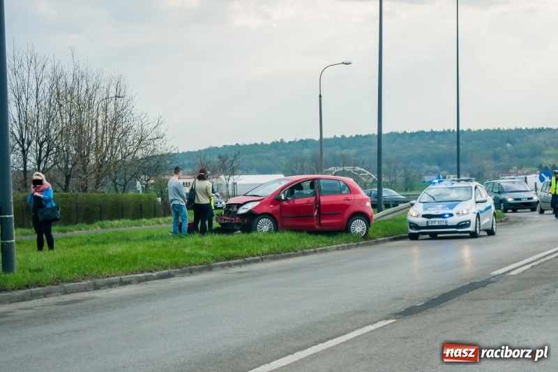 Zdjęcie w galerii na portalu naszraciborz.pl: Fiata panda i opel astra zderzyły się na Wczasowej FOTO wiadomości z regionu