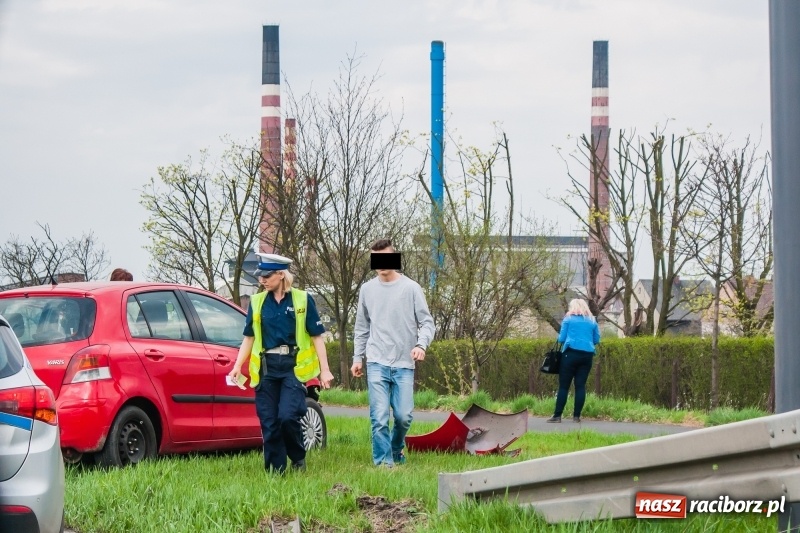 Zdjęcie w galerii na portalu naszraciborz.pl: Fiata panda i opel astra zderzyły się na Wczasowej FOTO wiadomości z regionu