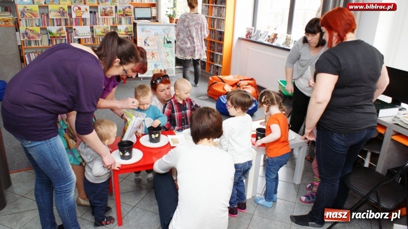 Zdjęcie w galerii na portalu naszraciborz.pl: Wiosenne porządki w Klubie Malucha na Ostrogu wiadomości z regionu