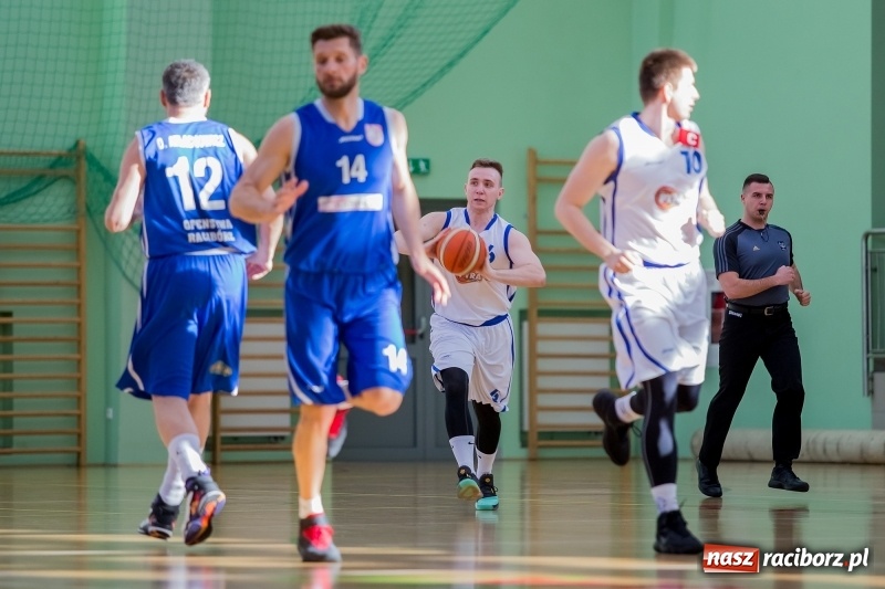 Zdjęcie w galerii na portalu naszraciborz.pl: Odrodzenie Ofensywy w trzeciej kwarcie. Raciborzanie pokonali faworyta fazy play-off wiadomości z regionu