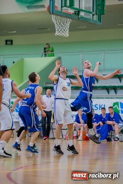 Zdjęcie w galerii na portalu naszraciborz.pl: Odrodzenie Ofensywy w trzeciej kwarcie. Raciborzanie pokonali faworyta fazy play-off wiadomości z regionu