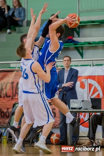Zdjęcie w galerii na portalu naszraciborz.pl: Odrodzenie Ofensywy w trzeciej kwarcie. Raciborzanie pokonali faworyta fazy play-off wiadomości z regionu