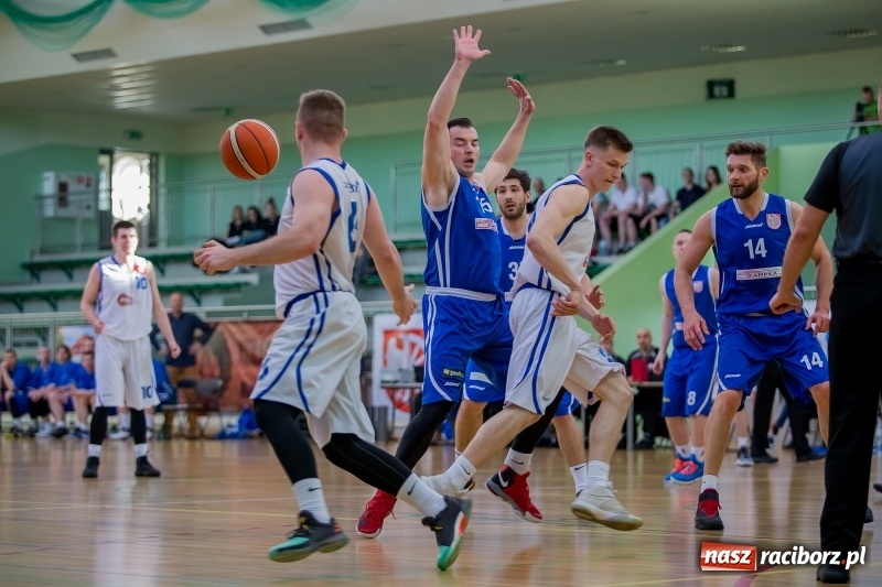 Zdjęcie w galerii na portalu naszraciborz.pl: Odrodzenie Ofensywy w trzeciej kwarcie. Raciborzanie pokonali faworyta fazy play-off wiadomości z regionu