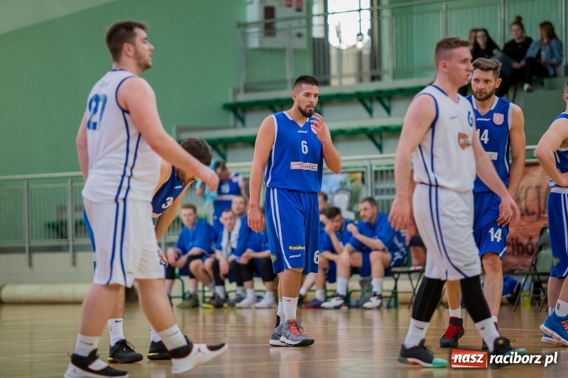 Zdjęcie w galerii na portalu naszraciborz.pl: Odrodzenie Ofensywy w trzeciej kwarcie. Raciborzanie pokonali faworyta fazy play-off wiadomości z regionu