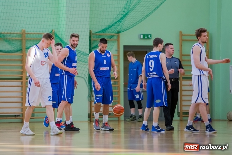 Zdjęcie w galerii na portalu naszraciborz.pl: Odrodzenie Ofensywy w trzeciej kwarcie. Raciborzanie pokonali faworyta fazy play-off wiadomości z regionu