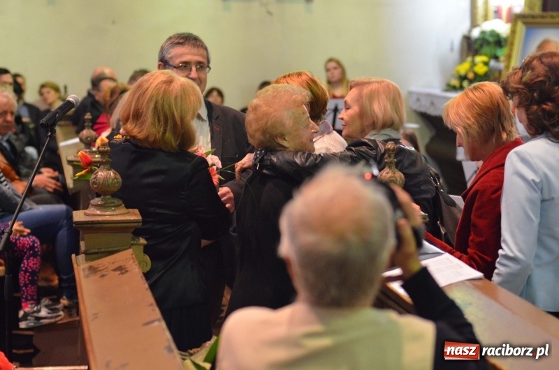 Zdjęcie w galerii na portalu naszraciborz.pl: Koncert ku pamięci św. Jana Pawła II w kościele farnym wiadomości z regionu