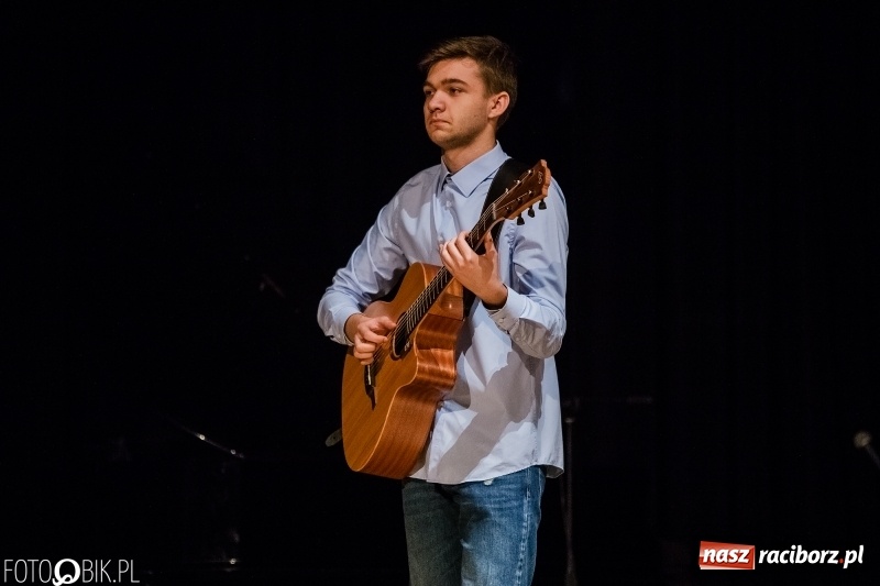 Zdjęcie w galerii na portalu naszraciborz.pl: Helena Nieckarz wygrała III Raciborską Giełdę Talentów wiadomości z regionu