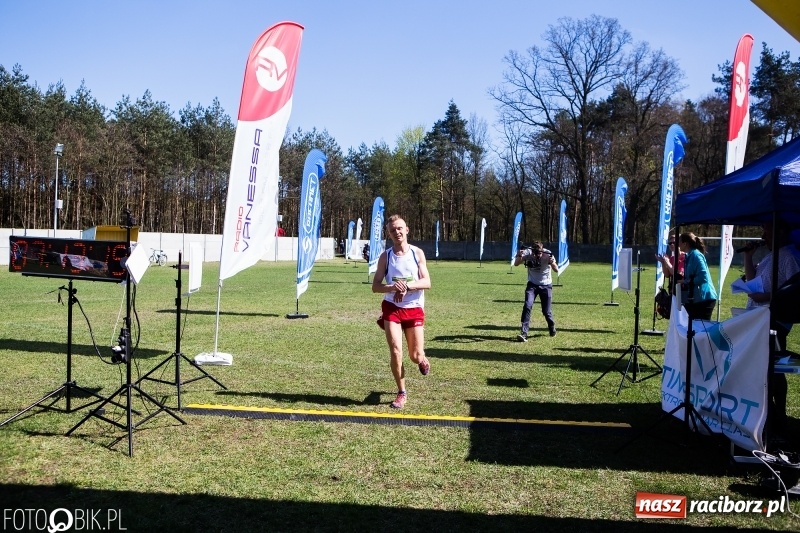 Zdjęcie w galerii na portalu naszraciborz.pl: Mateusz Wolnik zwycięzcą III Półmaratonu Leśnego Rafamet 2018 wiadomości z regionu