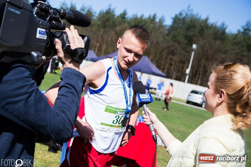Zdjęcie w galerii na portalu naszraciborz.pl: Mateusz Wolnik zwycięzcą III Półmaratonu Leśnego Rafamet 2018 wiadomości z regionu