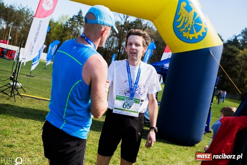 Zdjęcie w galerii na portalu naszraciborz.pl: Mateusz Wolnik zwycięzcą III Półmaratonu Leśnego Rafamet 2018 wiadomości z regionu