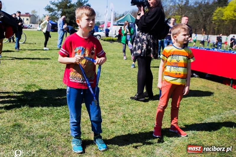 Zdjęcie w galerii na portalu naszraciborz.pl: Mateusz Wolnik zwycięzcą III Półmaratonu Leśnego Rafamet 2018 wiadomości z regionu