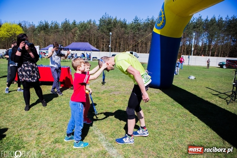 Zdjęcie w galerii na portalu naszraciborz.pl: Mateusz Wolnik zwycięzcą III Półmaratonu Leśnego Rafamet 2018 wiadomości z regionu