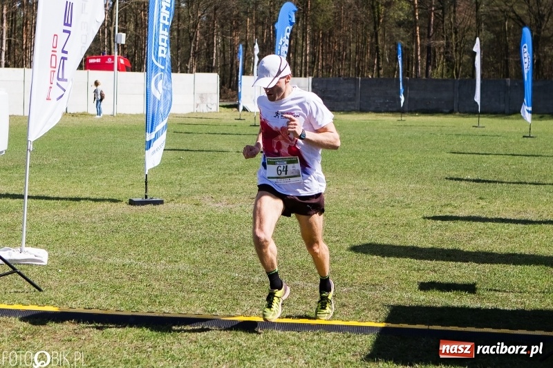 Zdjęcie w galerii na portalu naszraciborz.pl: Mateusz Wolnik zwycięzcą III Półmaratonu Leśnego Rafamet 2018 wiadomości z regionu