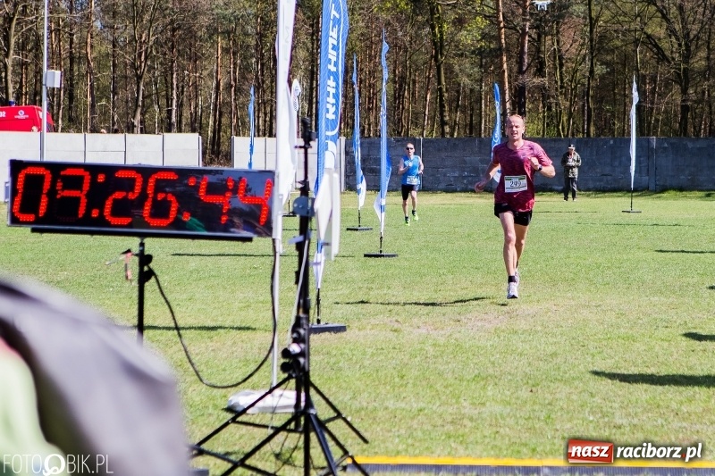 Zdjęcie w galerii na portalu naszraciborz.pl: Mateusz Wolnik zwycięzcą III Półmaratonu Leśnego Rafamet 2018 wiadomości z regionu
