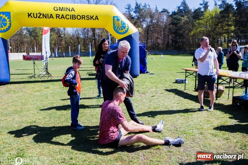 Zdjęcie w galerii na portalu naszraciborz.pl: Mateusz Wolnik zwycięzcą III Półmaratonu Leśnego Rafamet 2018 wiadomości z regionu