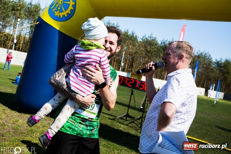 Zdjęcie w galerii na portalu naszraciborz.pl: Mateusz Wolnik zwycięzcą III Półmaratonu Leśnego Rafamet 2018 wiadomości z regionu