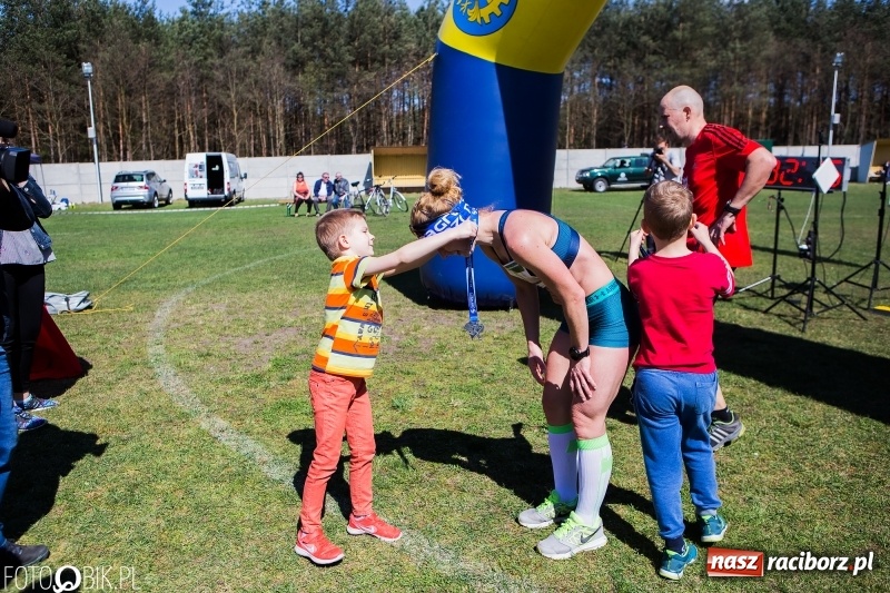 Zdjęcie w galerii na portalu naszraciborz.pl: Mateusz Wolnik zwycięzcą III Półmaratonu Leśnego Rafamet 2018 wiadomości z regionu