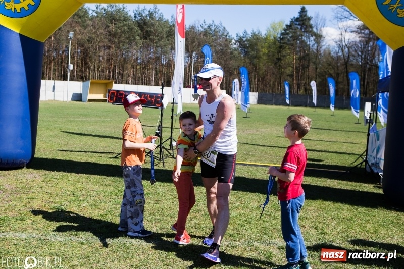 Zdjęcie w galerii na portalu naszraciborz.pl: Mateusz Wolnik zwycięzcą III Półmaratonu Leśnego Rafamet 2018 wiadomości z regionu