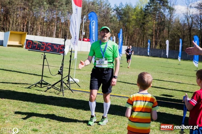 Zdjęcie w galerii na portalu naszraciborz.pl: Mateusz Wolnik zwycięzcą III Półmaratonu Leśnego Rafamet 2018 wiadomości z regionu