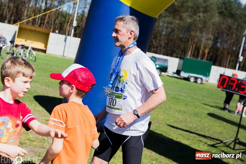 Zdjęcie w galerii na portalu naszraciborz.pl: Mateusz Wolnik zwycięzcą III Półmaratonu Leśnego Rafamet 2018 wiadomości z regionu