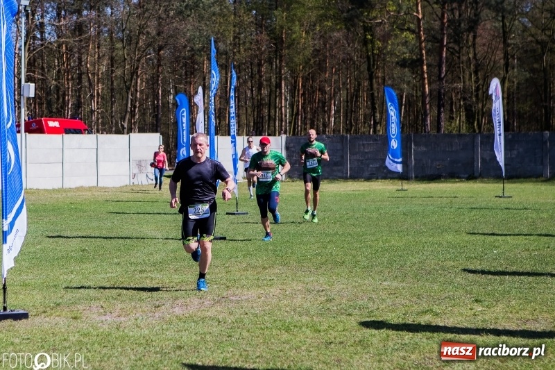 Zdjęcie w galerii na portalu naszraciborz.pl: Mateusz Wolnik zwycięzcą III Półmaratonu Leśnego Rafamet 2018 wiadomości z regionu