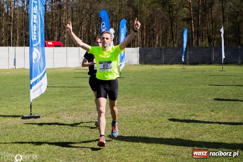 Zdjęcie w galerii na portalu naszraciborz.pl: Mateusz Wolnik zwycięzcą III Półmaratonu Leśnego Rafamet 2018 wiadomości z regionu