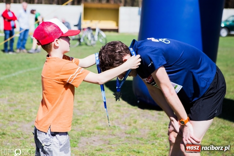 Zdjęcie w galerii na portalu naszraciborz.pl: Mateusz Wolnik zwycięzcą III Półmaratonu Leśnego Rafamet 2018 wiadomości z regionu
