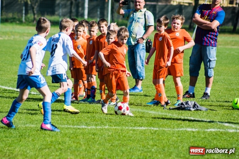 Zdjęcie w galerii na portalu naszraciborz.pl: Żaki Rafako zmierzyły się z Unią. Raszczyce nie przyjechały wiadomości z regionu