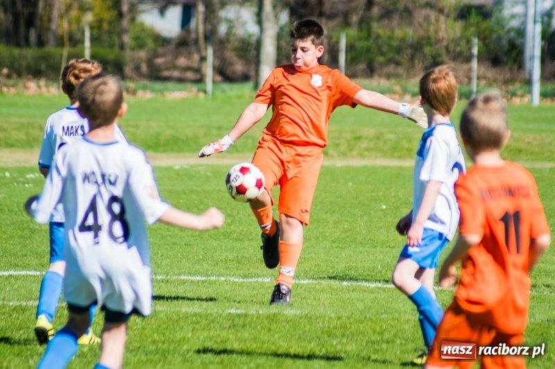 Zdjęcie w galerii na portalu naszraciborz.pl: Żaki Rafako zmierzyły się z Unią. Raszczyce nie przyjechały wiadomości z regionu