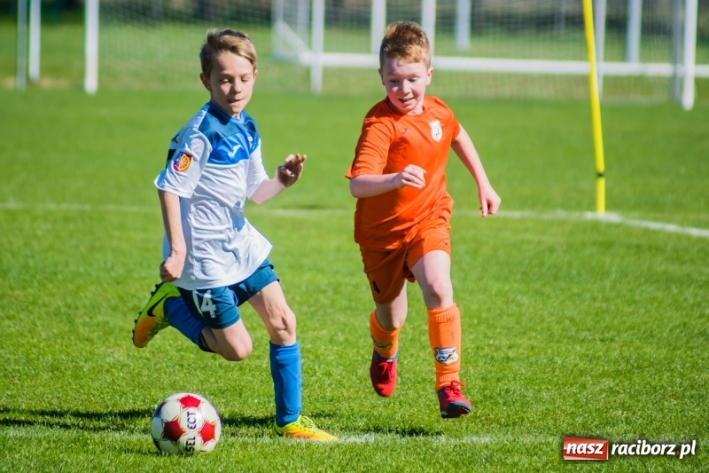 Zdjęcie w galerii na portalu naszraciborz.pl: Żaki Rafako zmierzyły się z Unią. Raszczyce nie przyjechały wiadomości z regionu