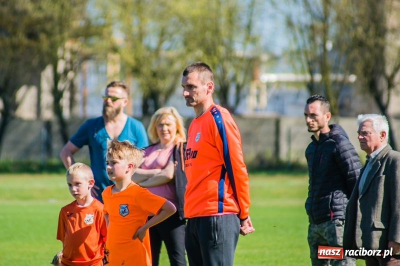 Zdjęcie w galerii na portalu naszraciborz.pl: Żaki Rafako zmierzyły się z Unią. Raszczyce nie przyjechały wiadomości z regionu