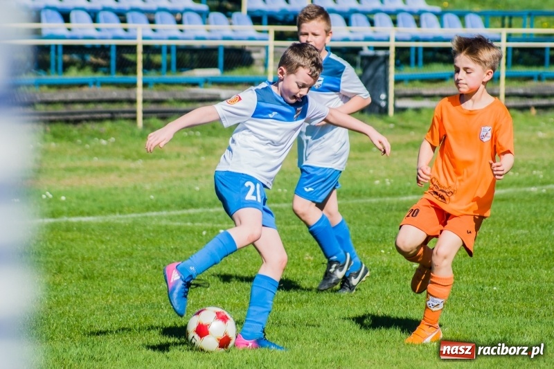 Zdjęcie w galerii na portalu naszraciborz.pl: Żaki Rafako zmierzyły się z Unią. Raszczyce nie przyjechały wiadomości z regionu
